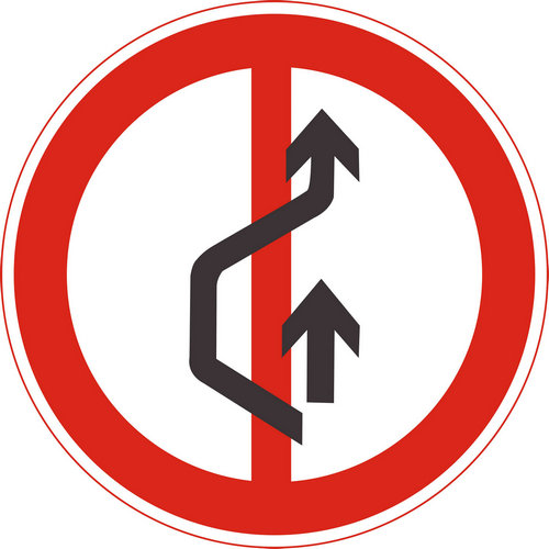禁止超车标志牌